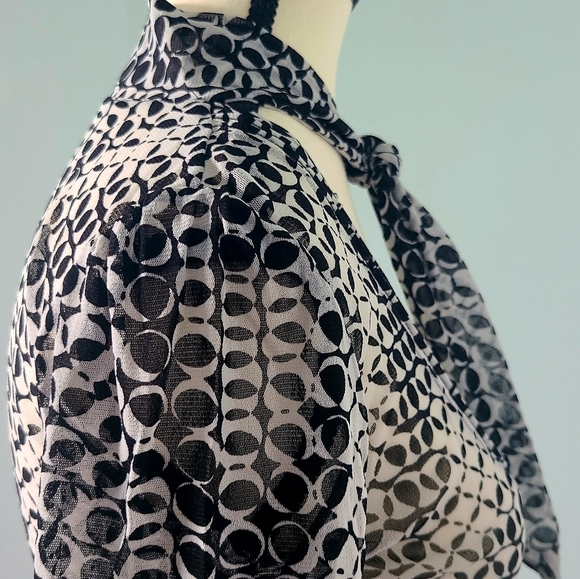 MEXX Black & White Patterned Mesh Blouse - Picture 4 of 5